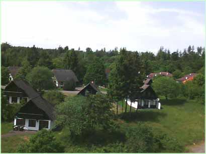 De vakantiehuisjes staan behoorlijk vrij